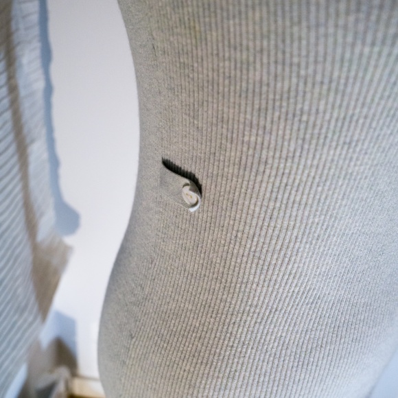 100% authentic Lacoste sleeveless cotton top - Picture 6 of 7